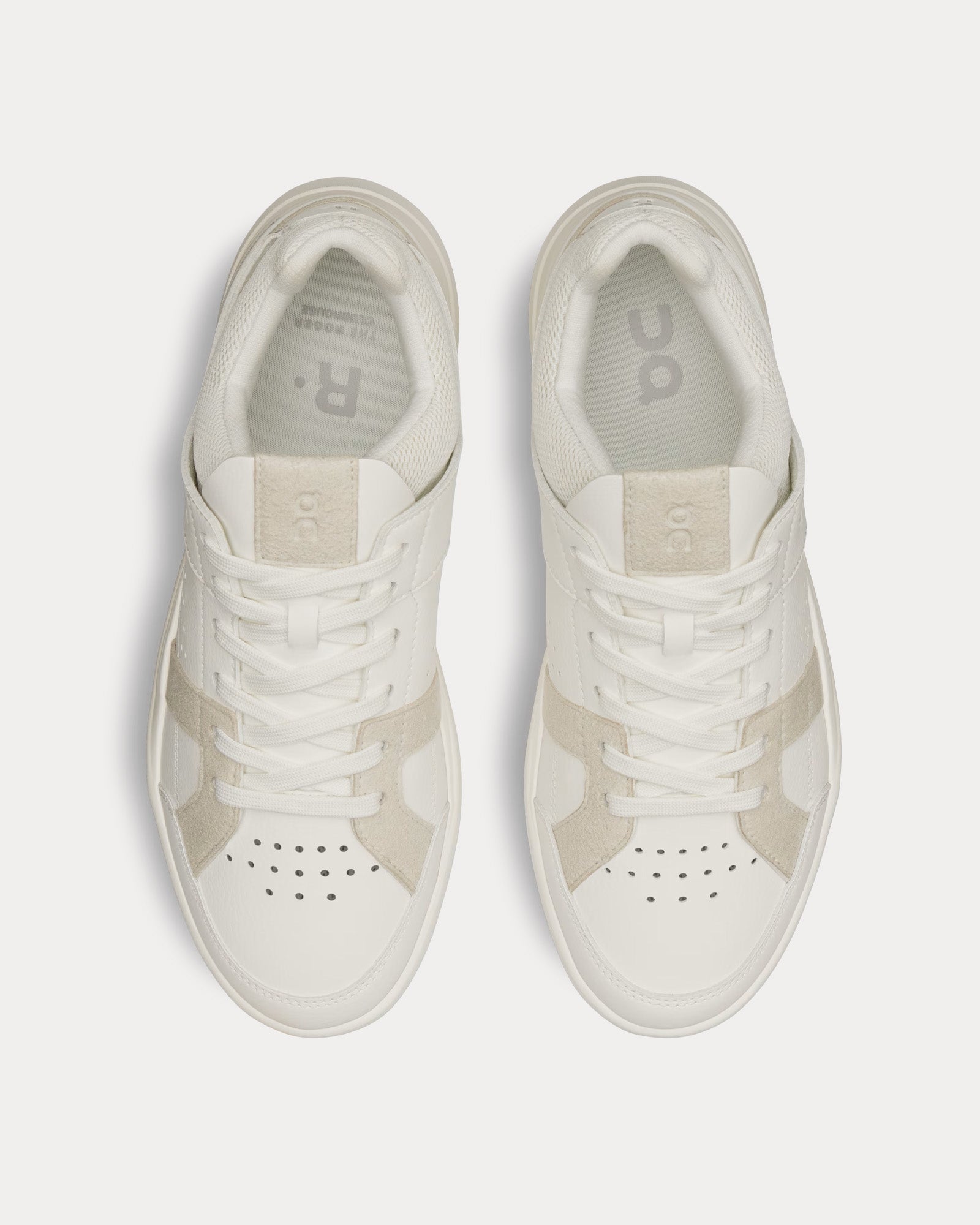 On Running The Roger Clubhouse White / Sand Low Top Sneakers - 2