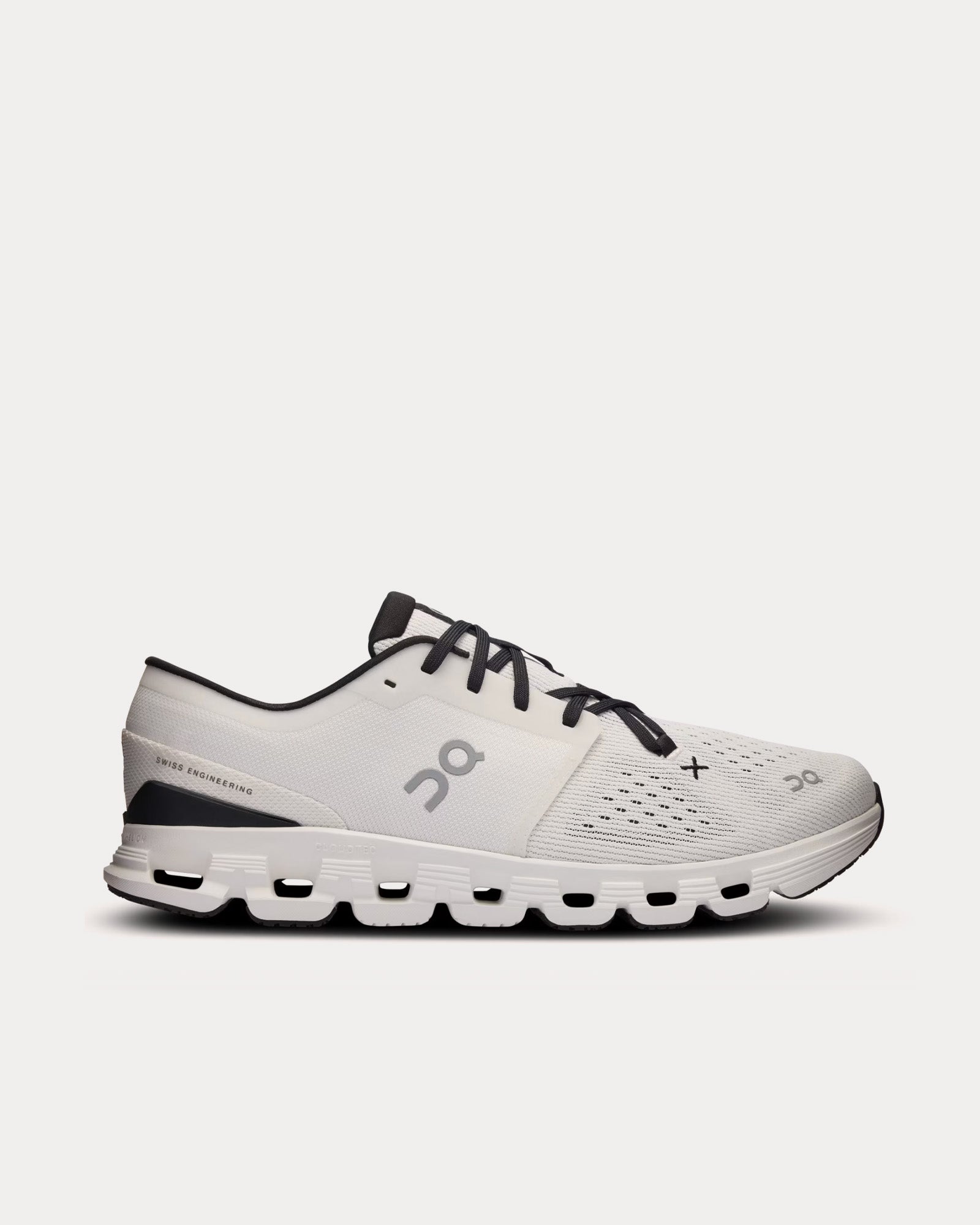 On Running Cloud X 4 Ivory / Black Running Shoes - 1