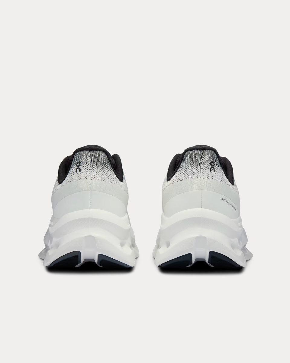 On Running Cloudtilt Black / Ivory Low Top Sneakers - Sneak in Peace