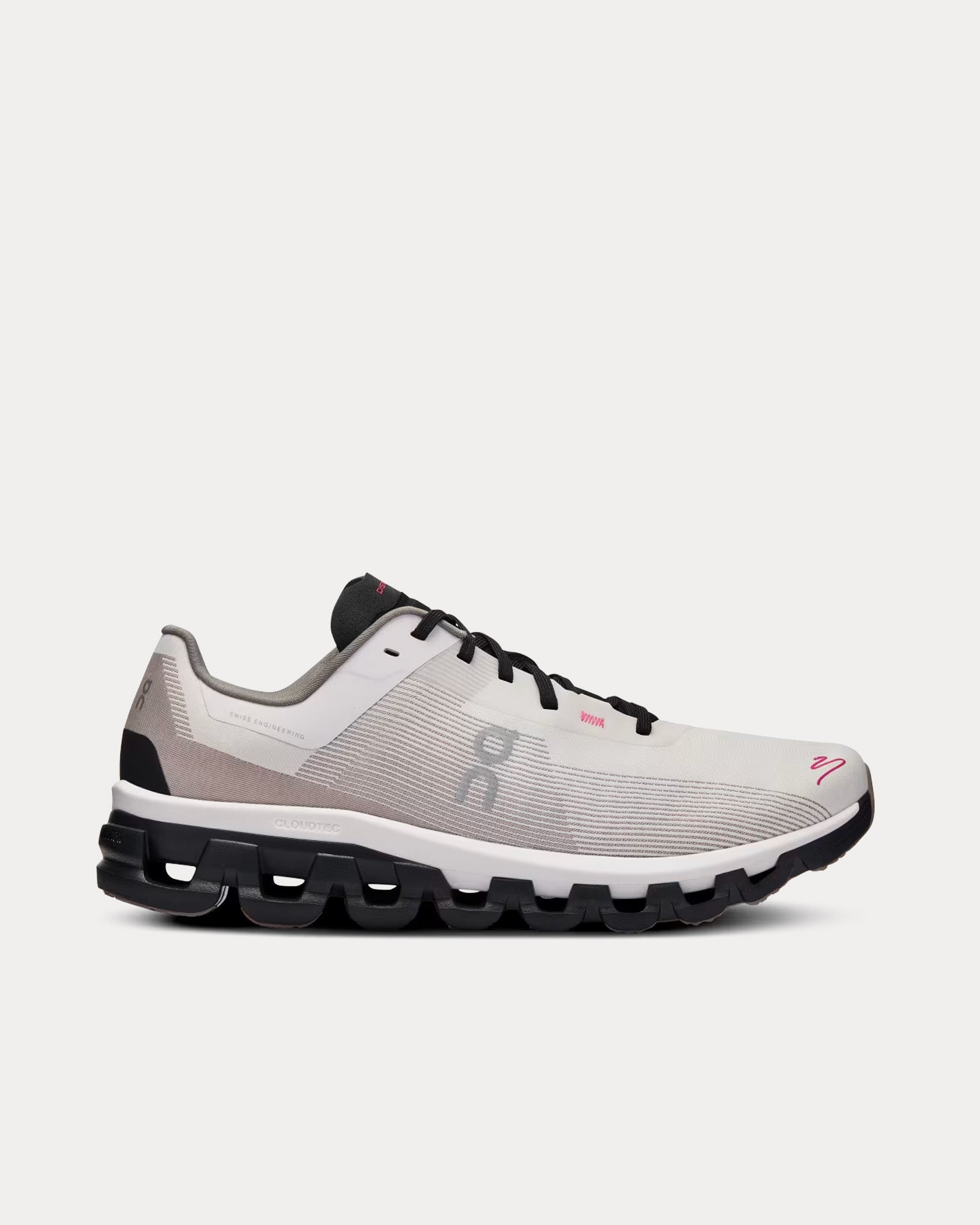 On Running x Distance Cloudflow 4 White / Black Running Shoes - 1