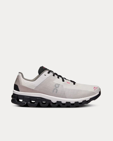 On Running x Distance Cloudflow 4 White / Black Running Shoes