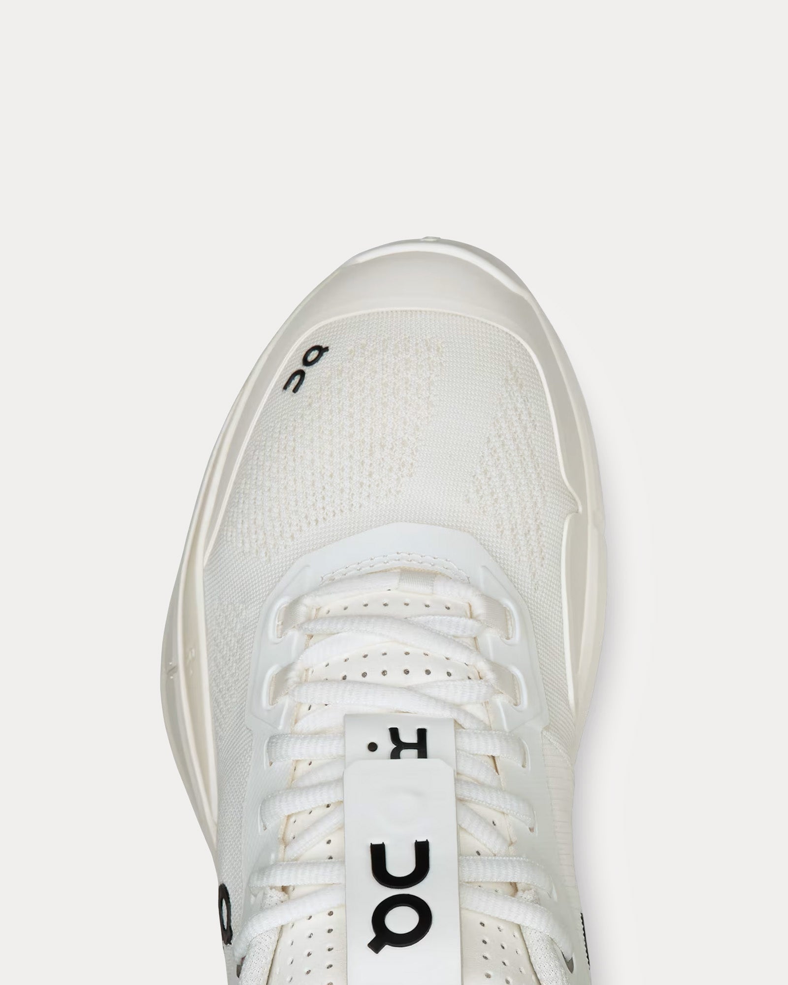 On Running Roger Pro Undyed-White / Black Low Top Sneakers - 4