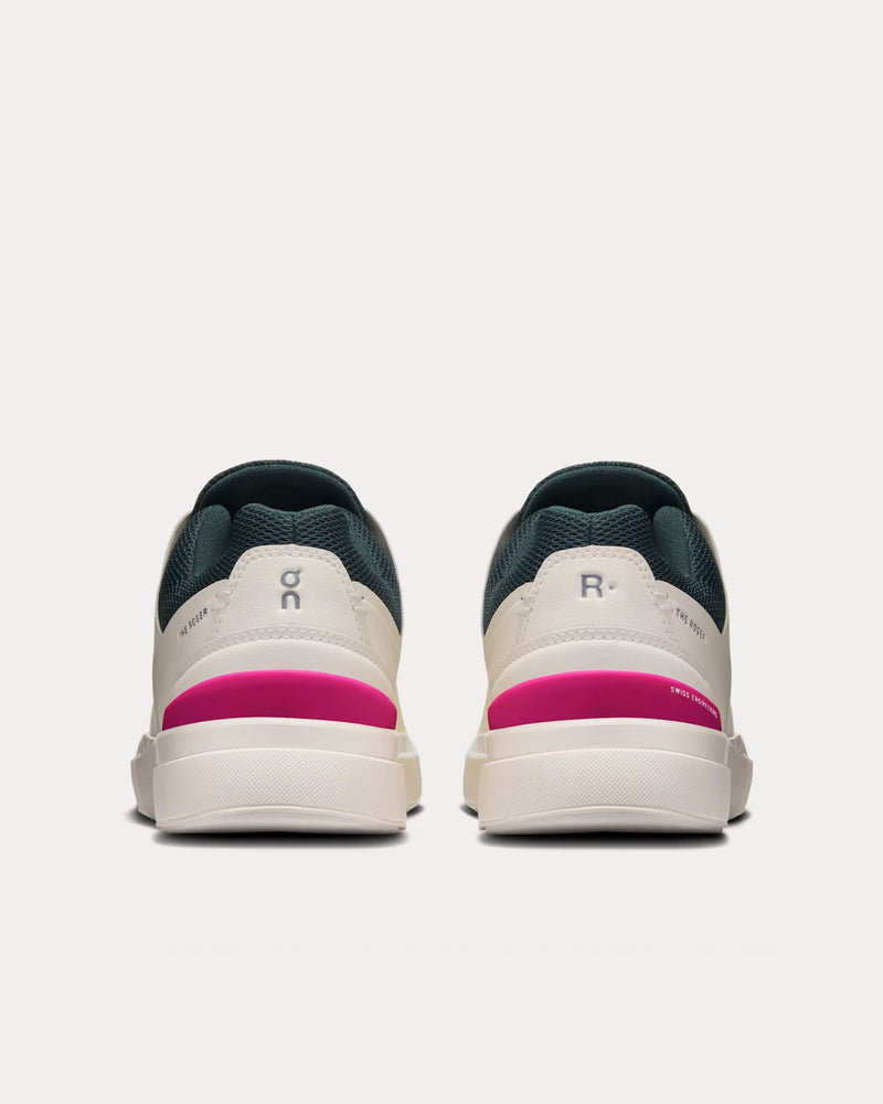 On Running The Roger Advantage Ivory / Pink Low Top Sneakers - 4