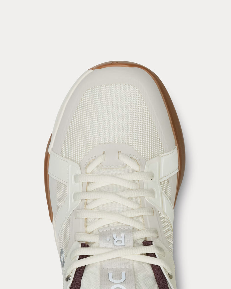 On x atmos The Roger Clubhouse Pro Ivory / Pearl Low Top Sneakers - 6