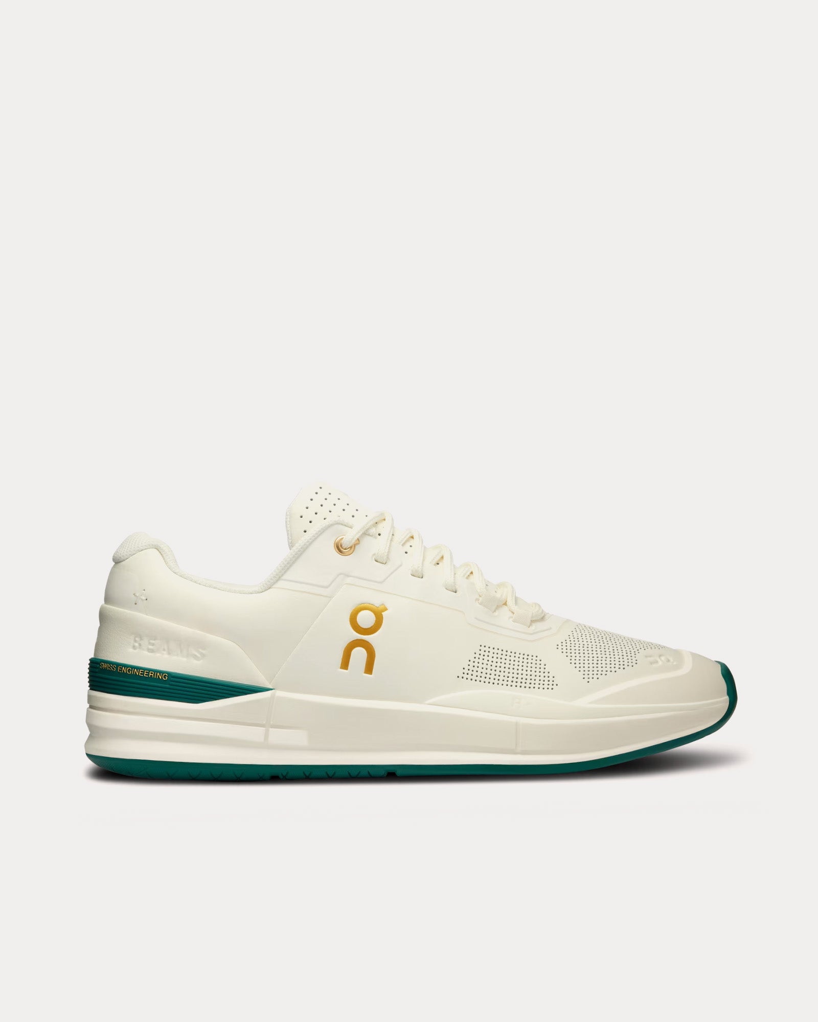 On x Beams The Roger Pro Ivory / Evergreen Low Top Sneakers - 1