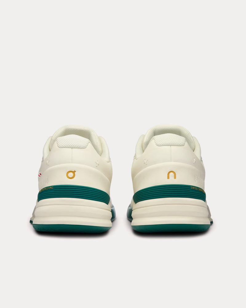 On x Beams The Roger Pro Ivory / Evergreen Low Top Sneakers - 5