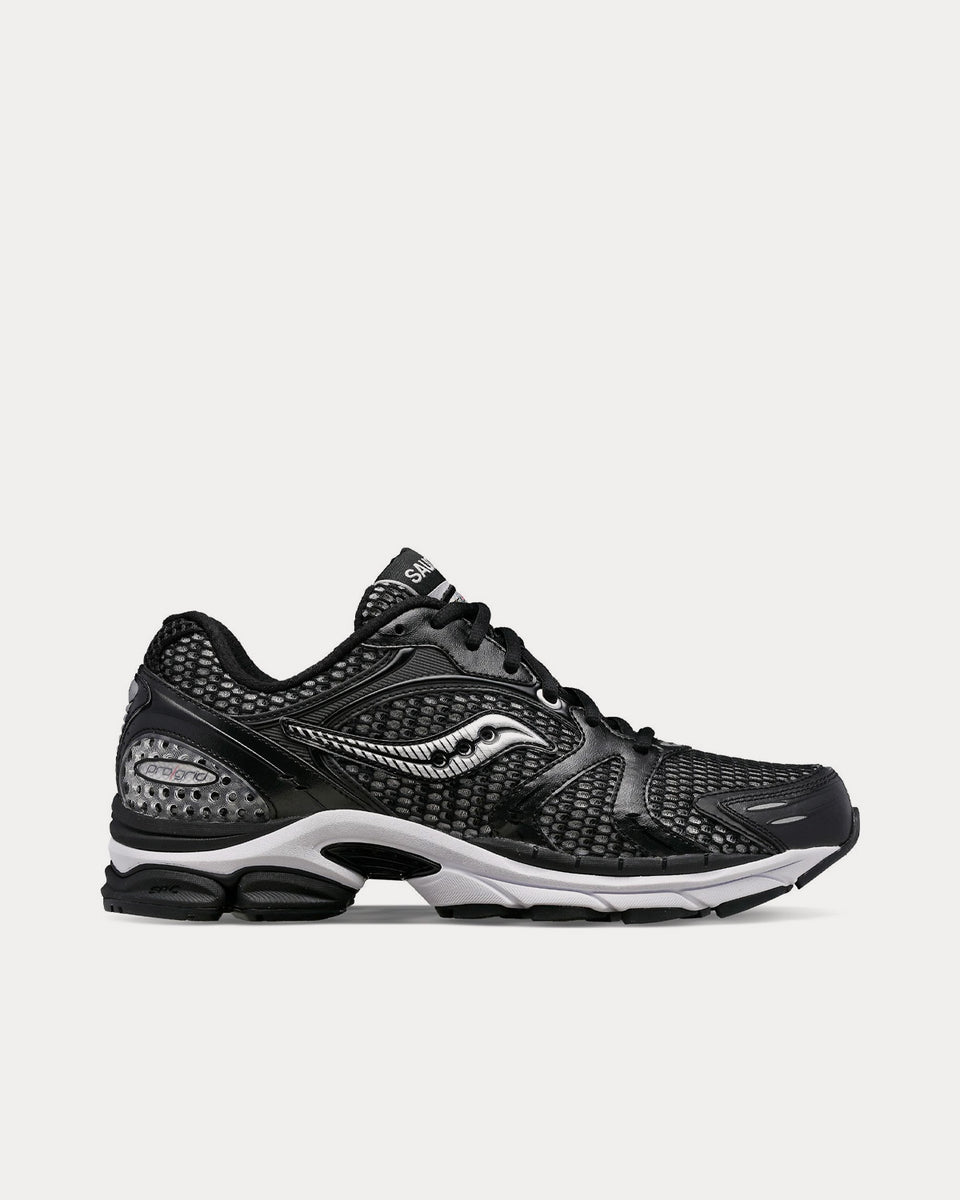 Saucony ProGrid Triumph 4 Black Low Top Sneakers - Sneak in Peace