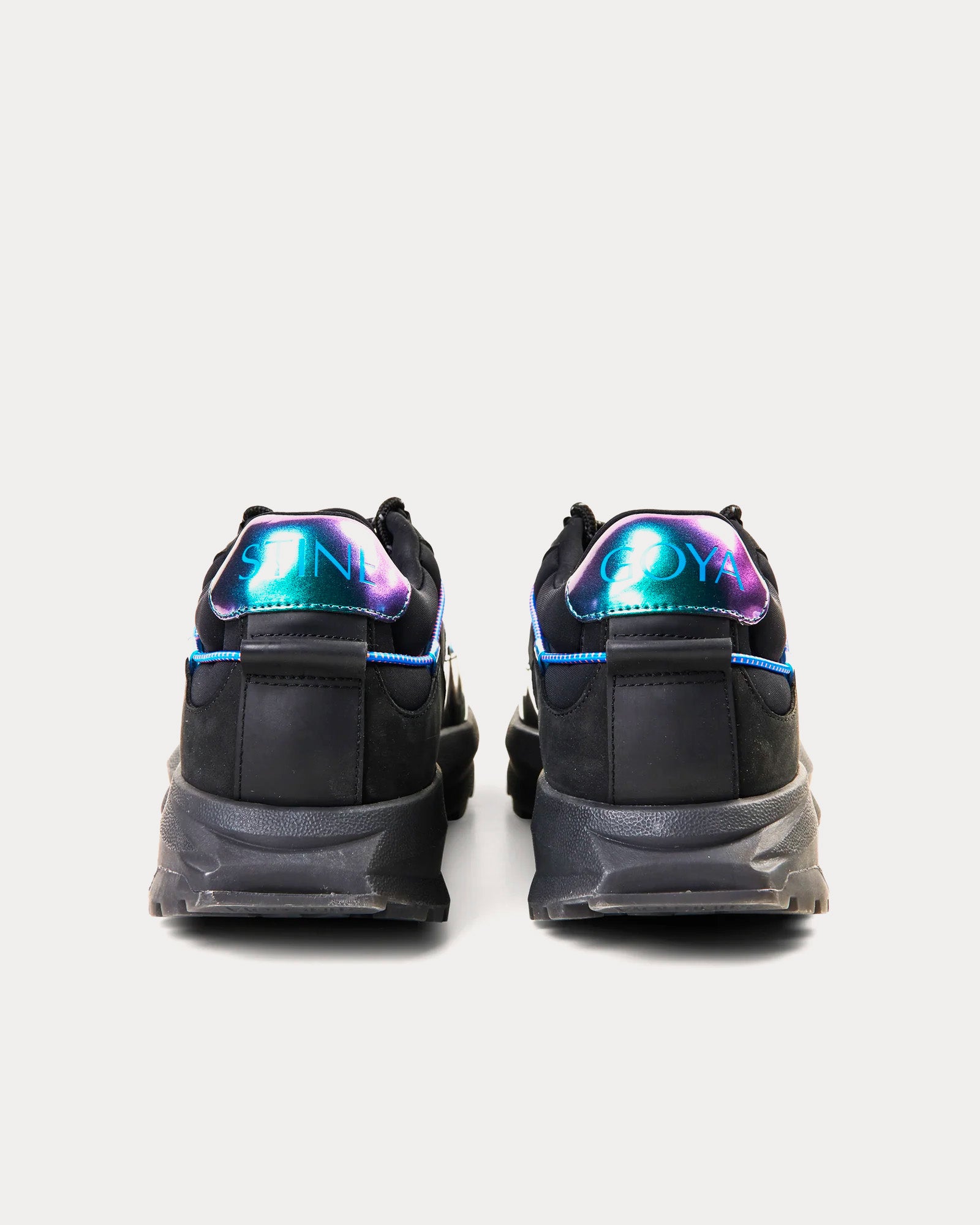 Stine Goya - The Stine Goya Sneaker Dark Holographic Black Low Top Sneakers