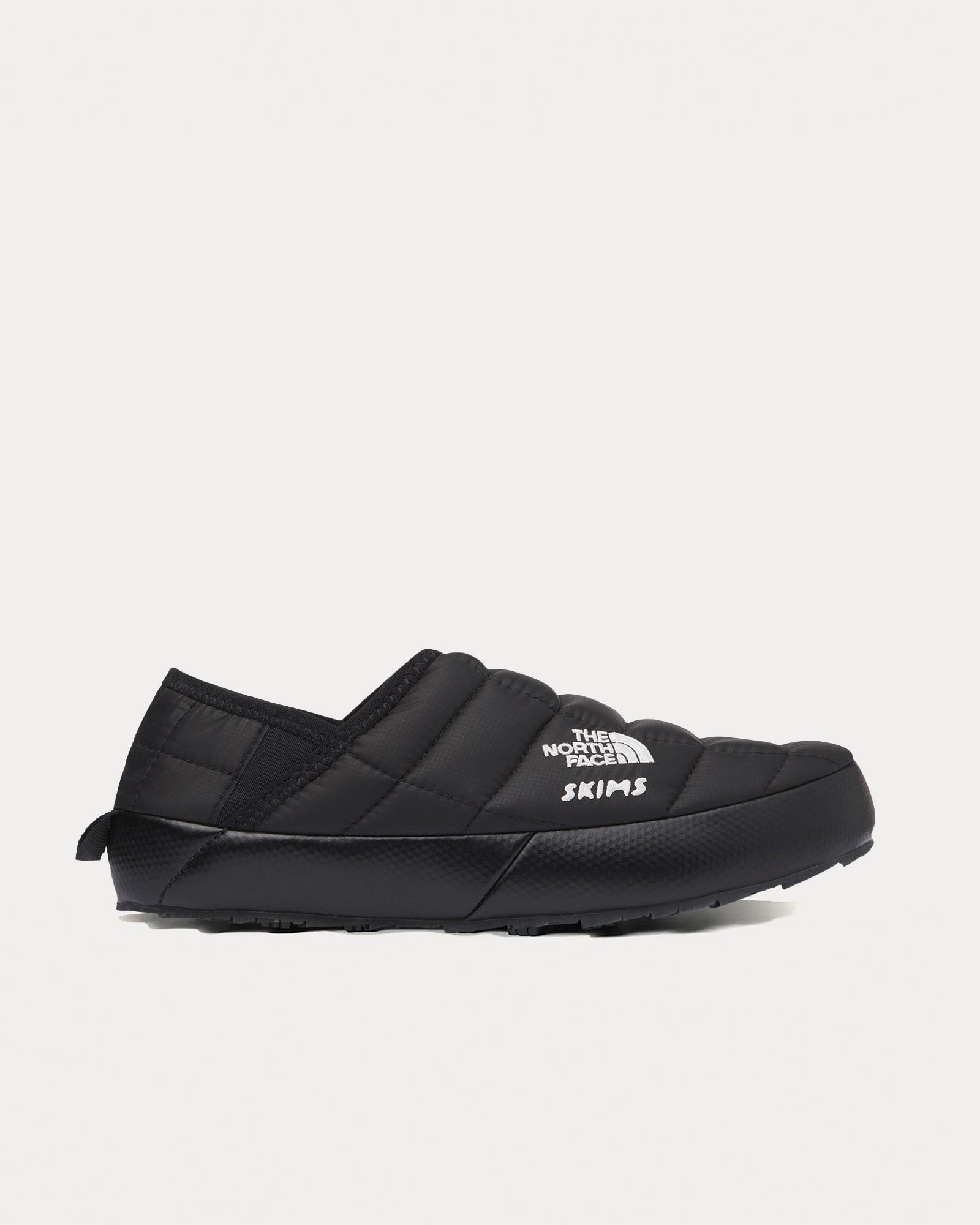 The North Face x Skims Thermoball Traction Mules V Onyx Slip Ons - 1