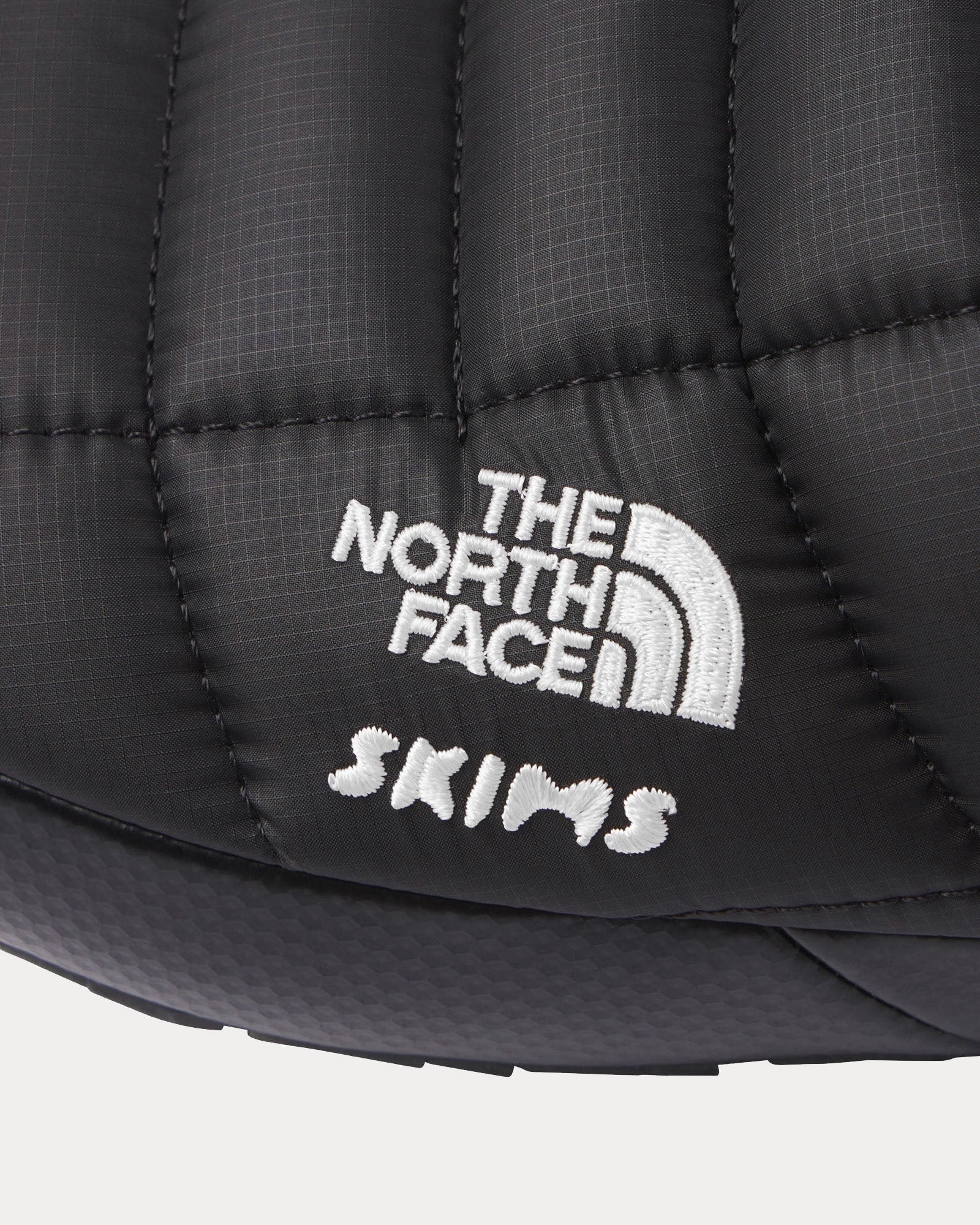 The North Face x Skims Thermoball Traction Mules V Onyx Slip Ons - 4