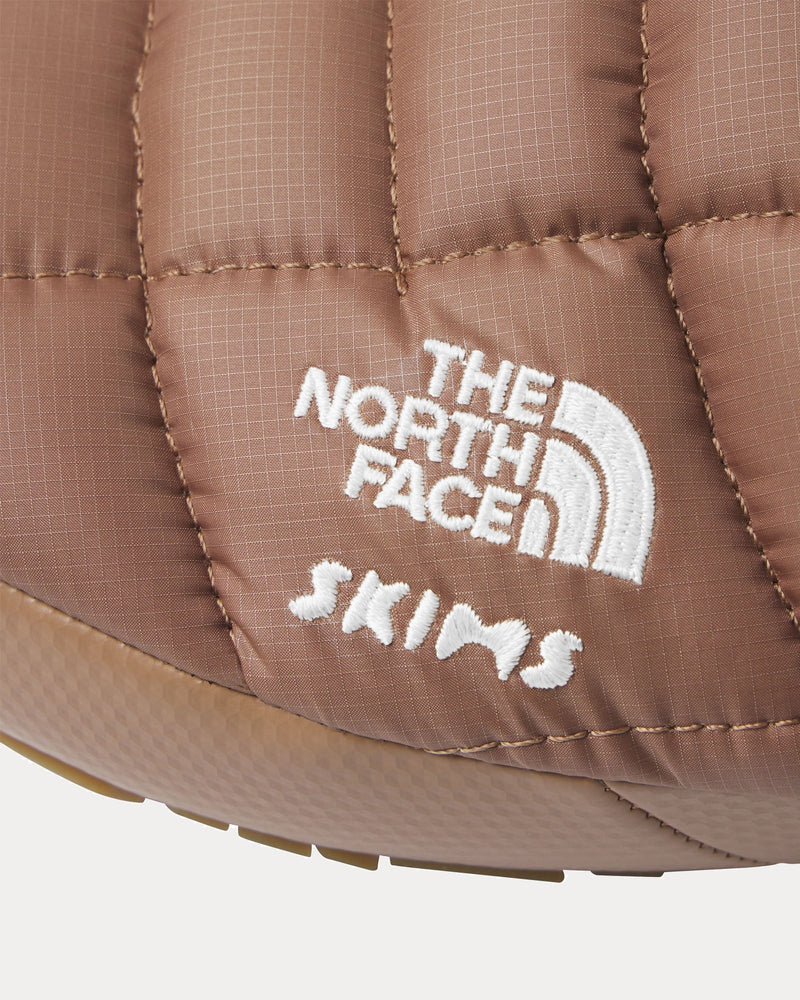 The North Face x Skims Thermoball Traction Mules V Sienna Slip Ons - 4