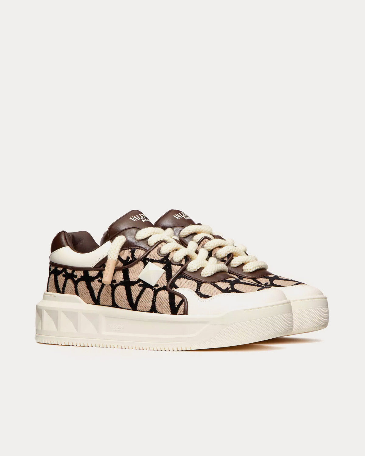 Valentino ONE STUD XL Nappa Leather & Toile Iconographe Fabric Beige / Black Low Top Sneakers - 3