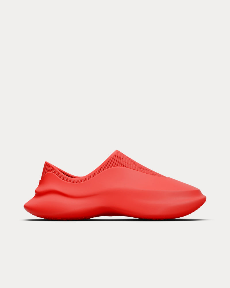 Zellerfeld x Lucas Couto Yll4 Red Slip On Sneakers - 1