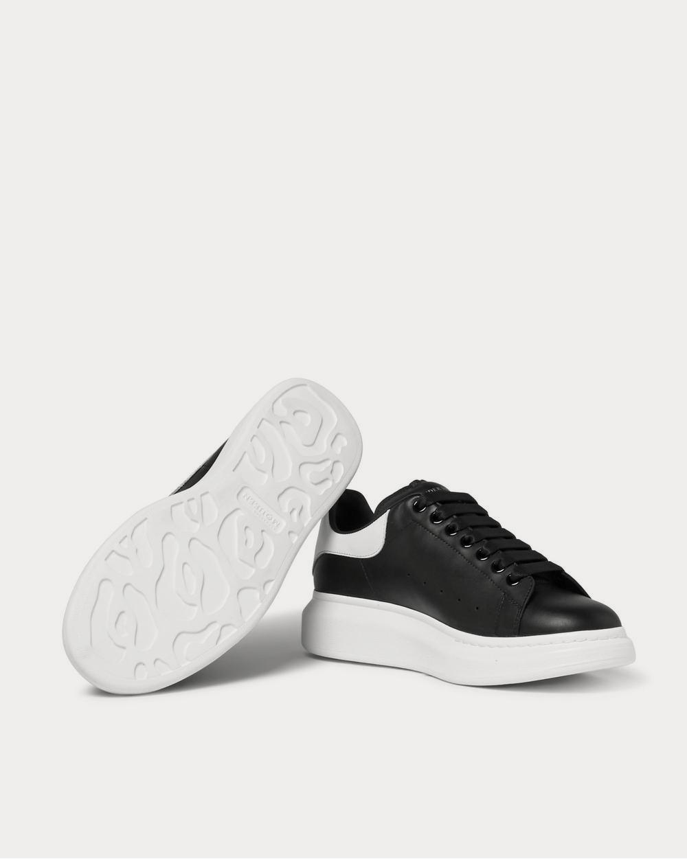 Alexander McQueen Exaggerated-Sole Leather  Black low top sneakers - 3