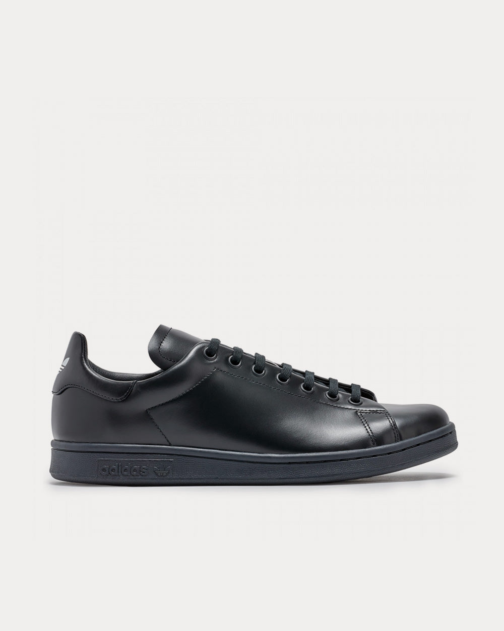 x DSM Stan Smith Black Low Top Sneakers