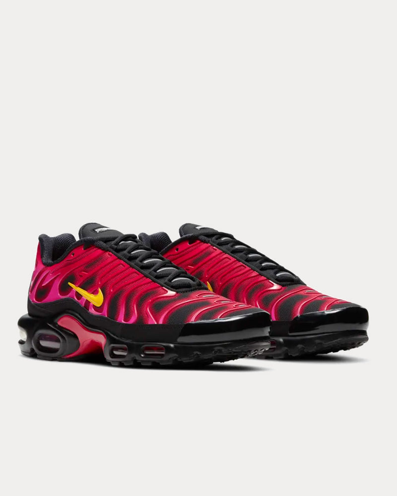 Nike x Supreme Air Max Plus Fire Pink Low Top Sneakers - 2