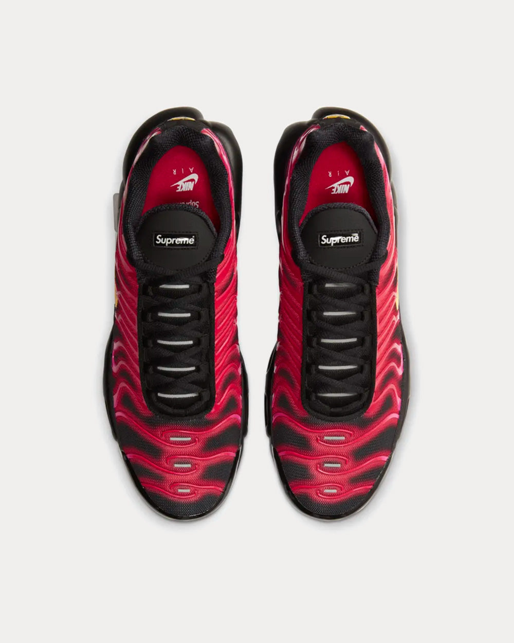 Nike x Supreme Air Max Plus Fire Pink Low Top Sneakers - 3