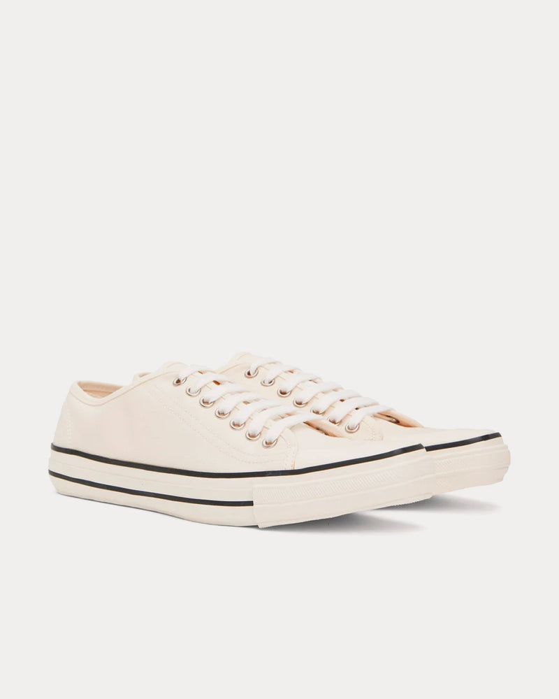 Comme des Garçons CDG Pointed White Low Top Sneakers - 2