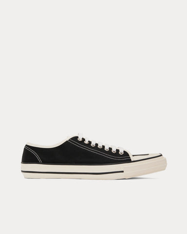 Comme des Garçons CDG Pointed Black Low Top Sneakers