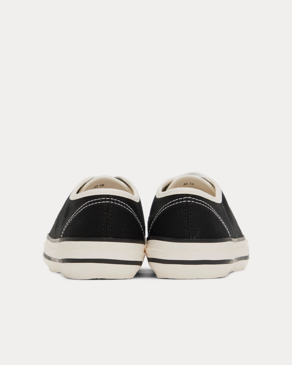 Comme des Garçons CDG Pointed Black Low Top Sneakers - Sneak in Peace