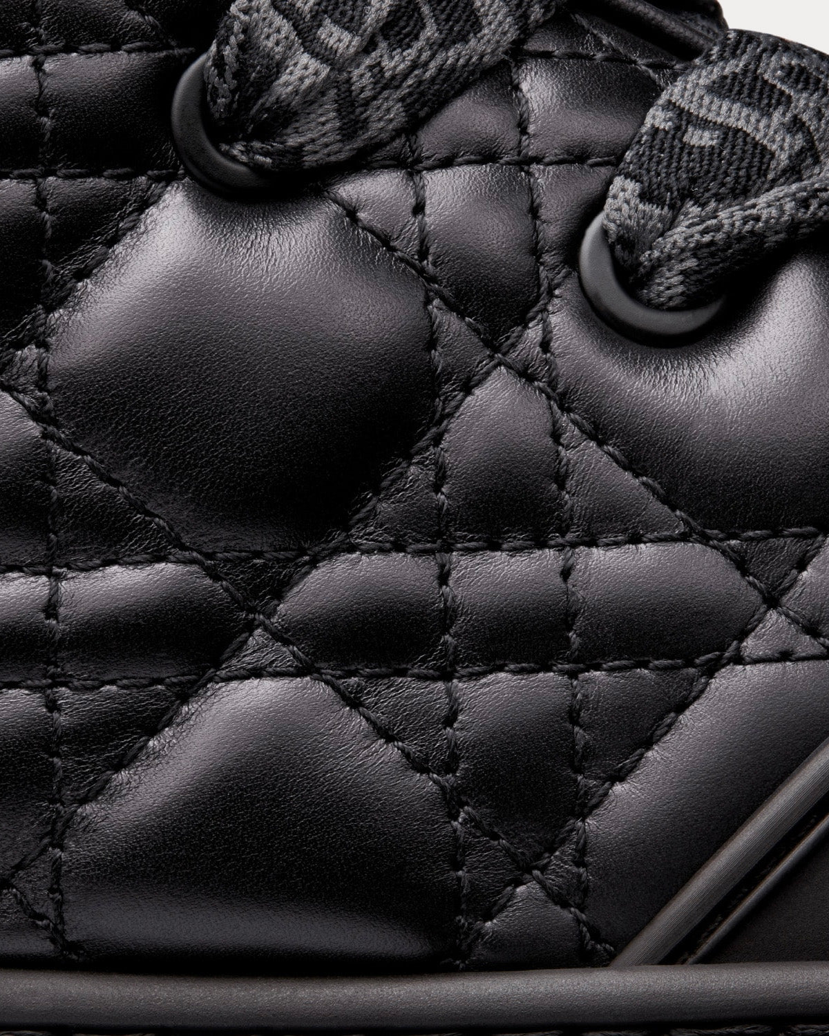 Dior x ERL B9S Skater Limited And Numbered Edition Black Quilted Cannage Calfskin Low Top Sneakers - 6