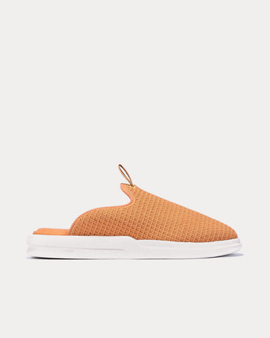 Lusso Cloud x Jolie Pelli Chestnut Slip Ons