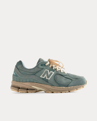 New Balance x Kith 2002R Slate Blue / Chinois Green Low Top Sneakers