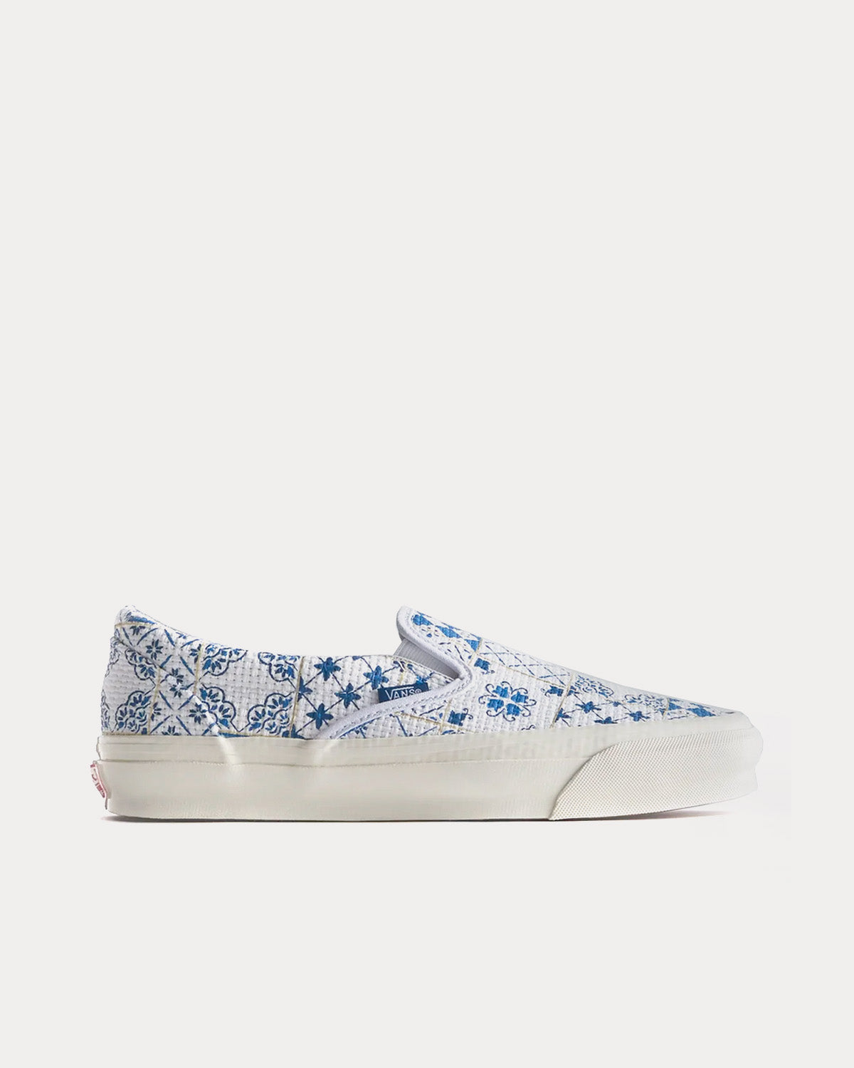 Azulejo Tile OG White Slip On Sneakers