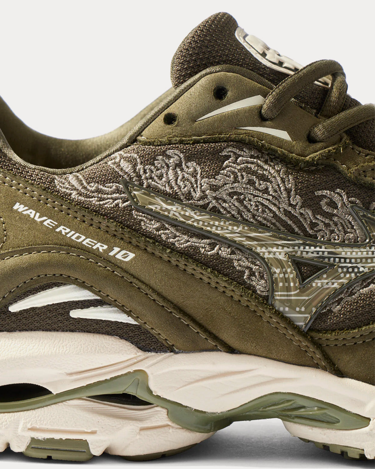 Mizuno x Maharishi Wave Rider 10 Fire Phoenix Khaki Low Top Sneakers - 5