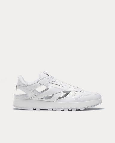 Reebok X Maison Margiela DQ Classic Leather Cloud White / Black / Cloud White Low Top Sneaker