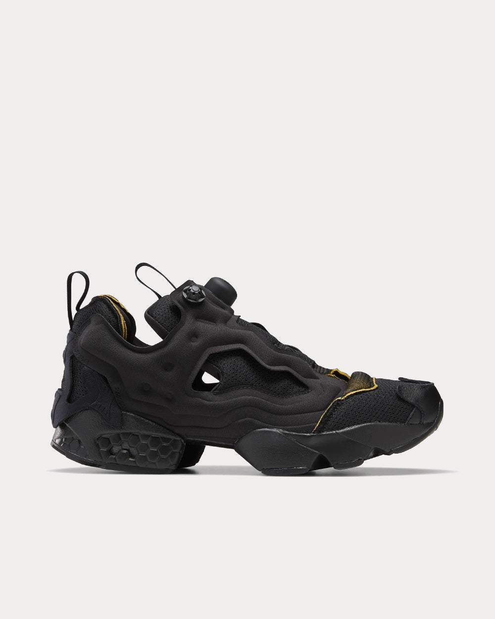 Instapump Fury Memory Of Shoes Core Black / Cloud White / Black White Low  Top Sneakers