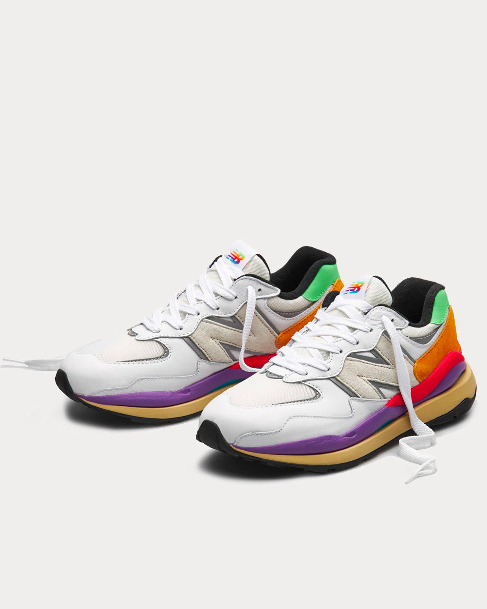 New Balance M5740LA White & Purple Low Top Sneakers - 2