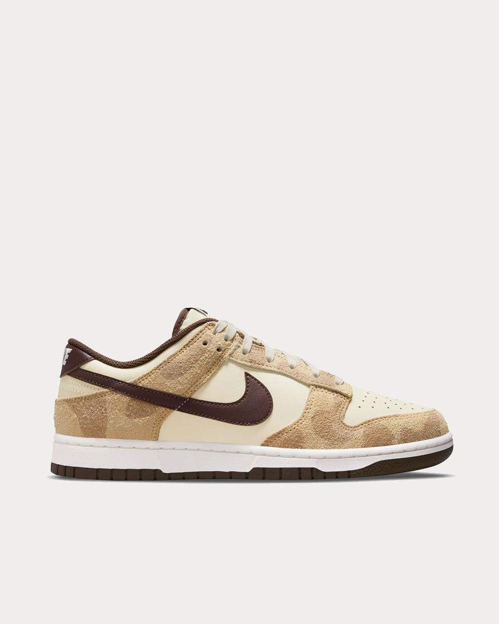 Nike Dunk Low Retro Premium Beach / Brown / Canvas / Sail Low Top Sneakers - 1