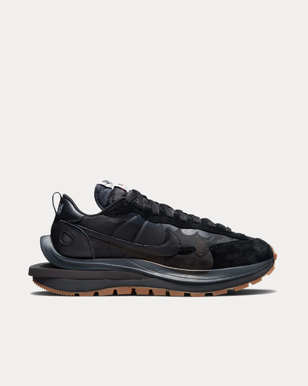 Nike x sacai Vapourwaffle Black / Off Noir Low Top Sneakers - 1