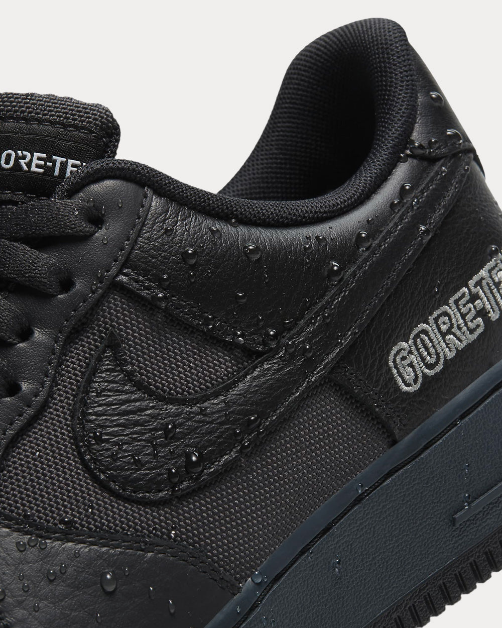 Nike Air Force 1 GTX Anthracite / Barely Grey / Black Low Top Sneakers - 6