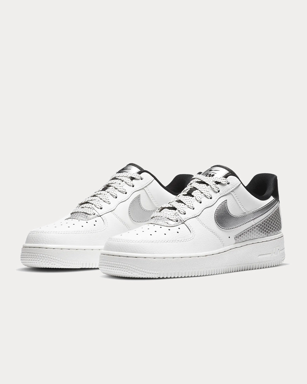 Nike Air Force 1 '07 SE White Low Top Sneakers - 2