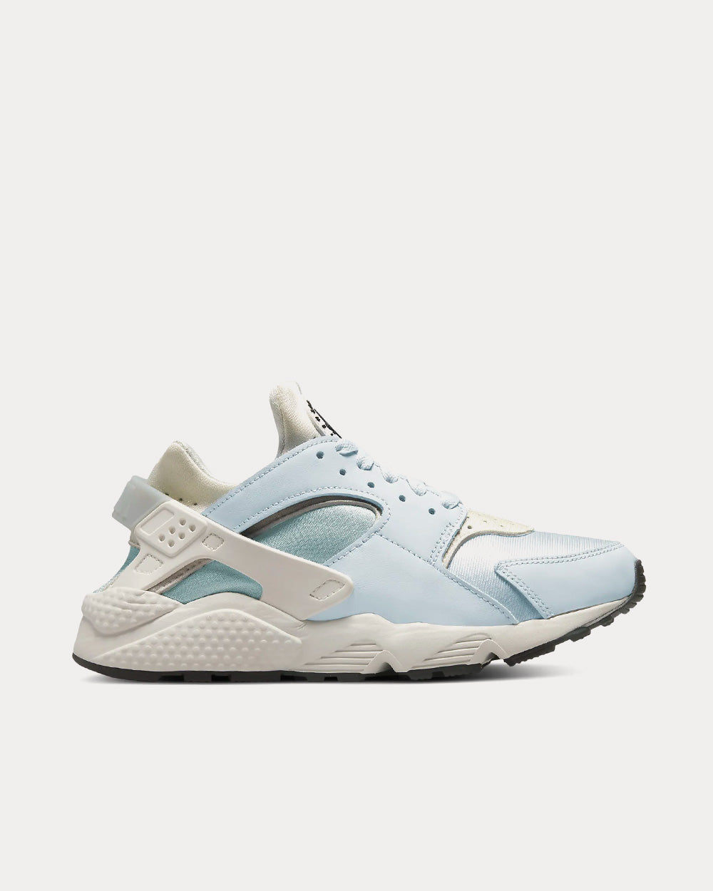 Nike Air Huarache Aura / Ocean Cube / Black / Summit White Low Top Sneakers - 1