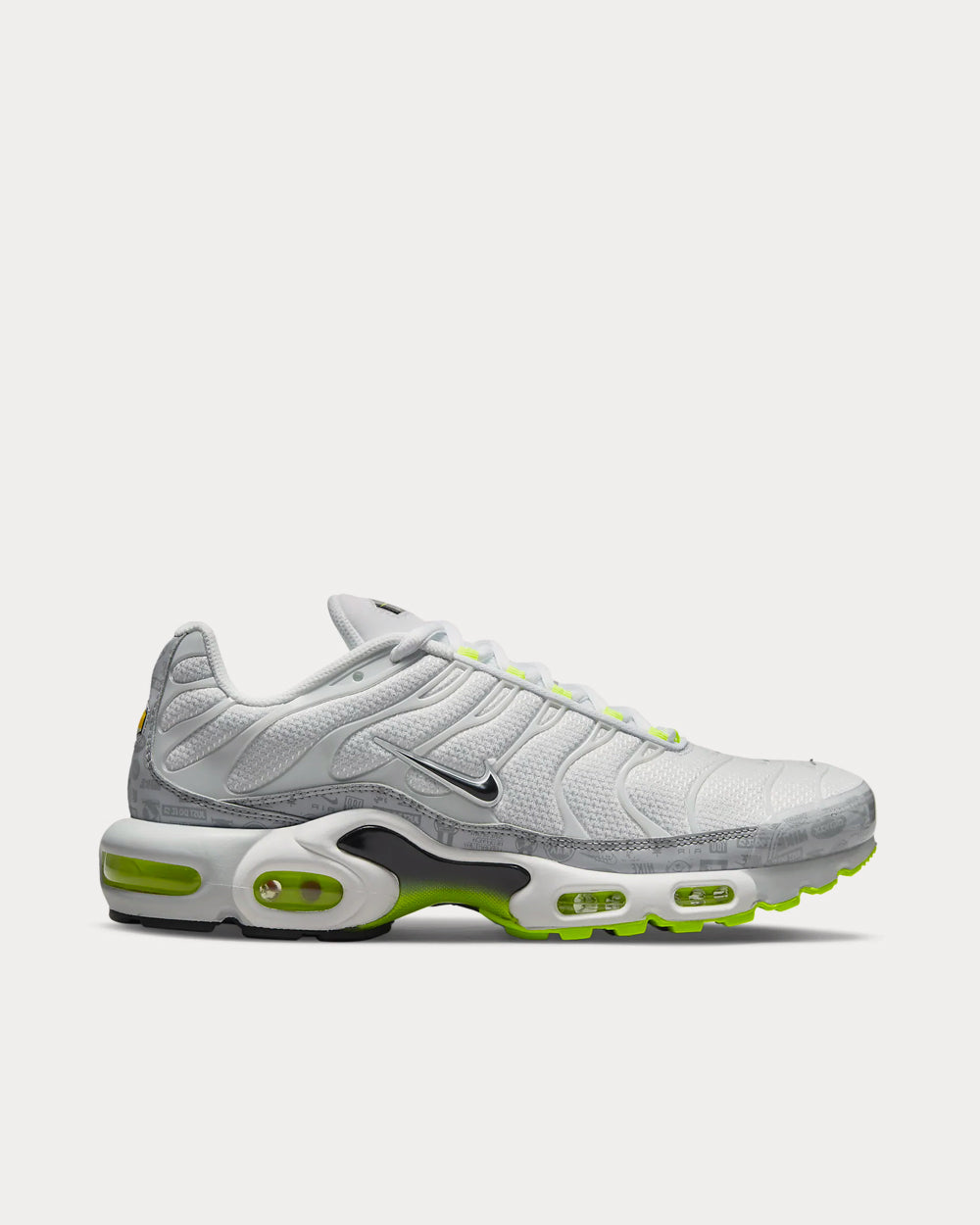 Nike - Air Max Plus Pure Platinum / Wolf Grey / White / Black Low Top Sneakers