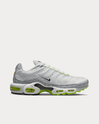 Nike Air Max Plus Pure Platinum / Wolf Grey / White / Black Low Top Sneakers