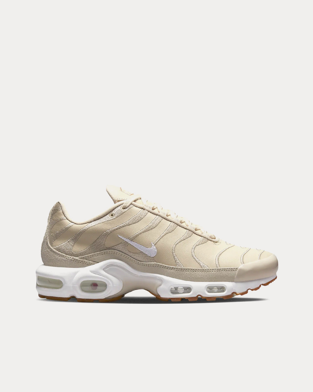 Women s Air Max Plus PRM Vachetta Tan Sand Drift Gum Medium Brown White Low Top Sneakers