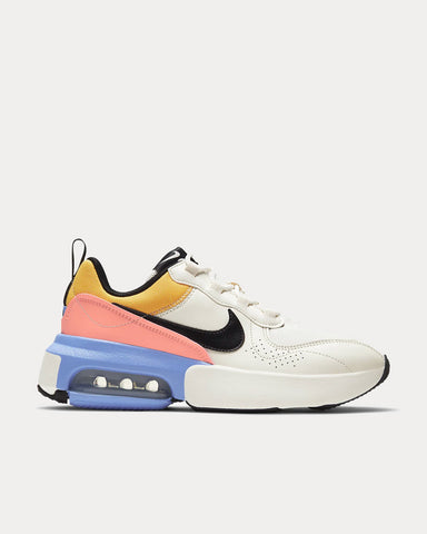 Nike Air Max Verona Sail Low Top Sneakers