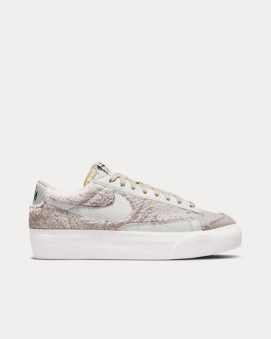 Nike Blazer Low Platform Light Bone / Black / Summit White Low Top Sneakers