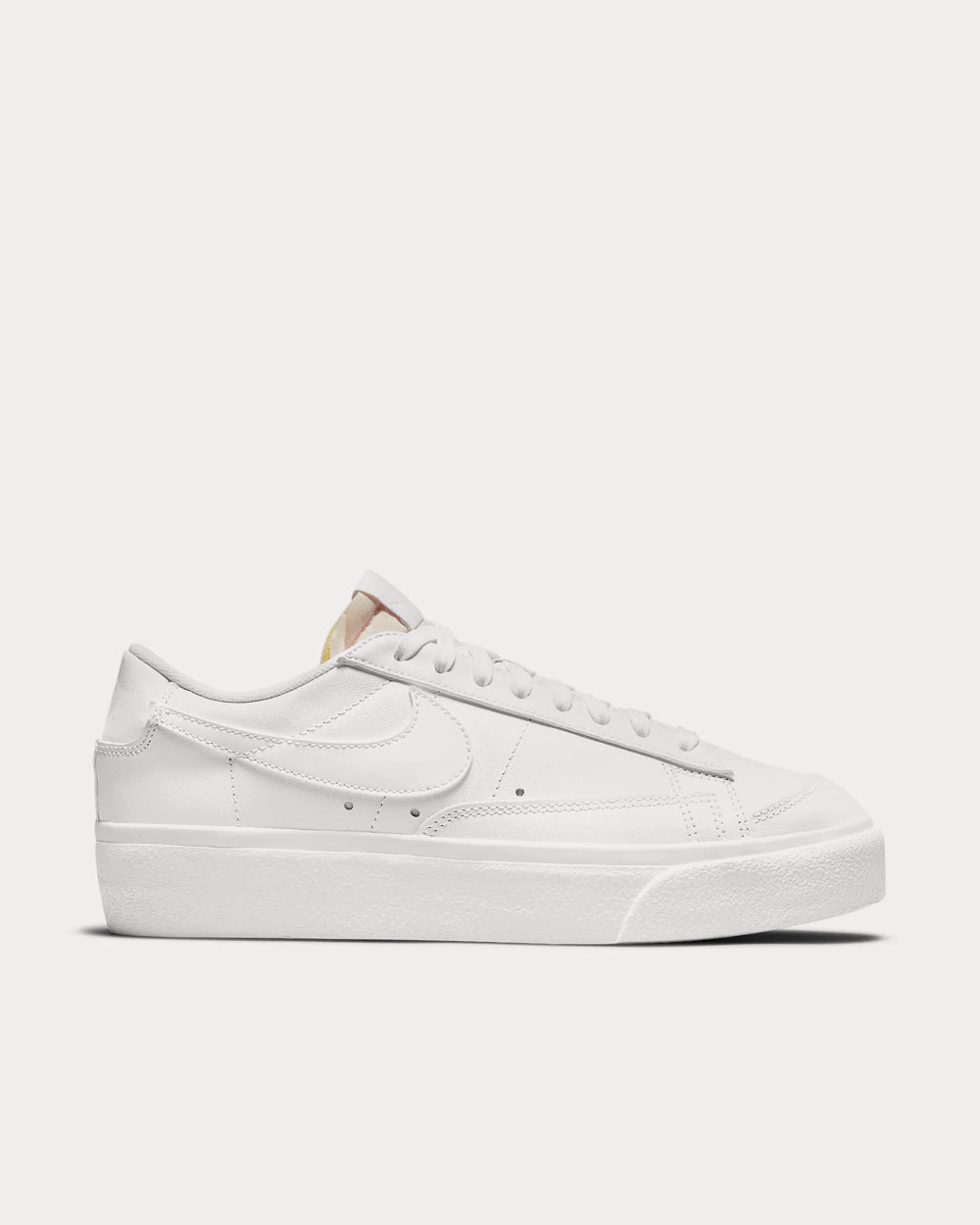 Nike Blazer White / Black Low Top Sneakers - 1