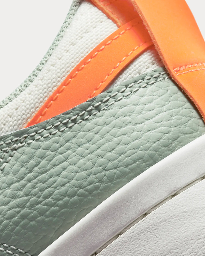 Nike Dunk Low Disrupt Sea Glass / Steam / Sail / Hyper Crimson Low