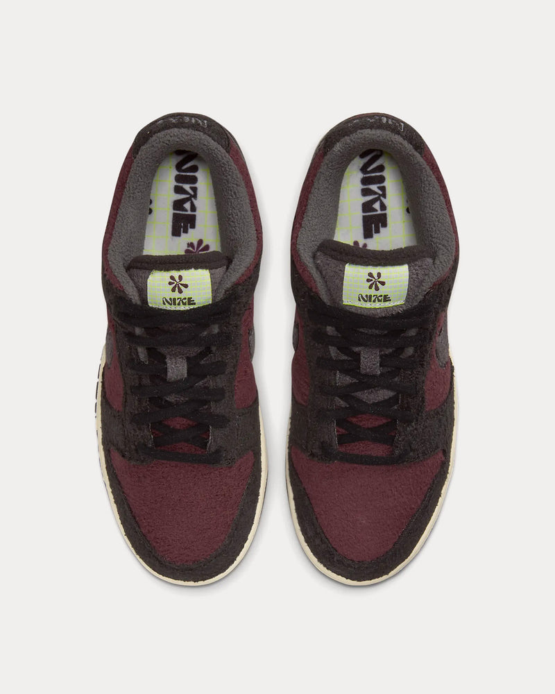 Nike Dunk Low SE Burgundy Crush / Black / White / Dark Smoke Grey Low Top Sneakers - 2