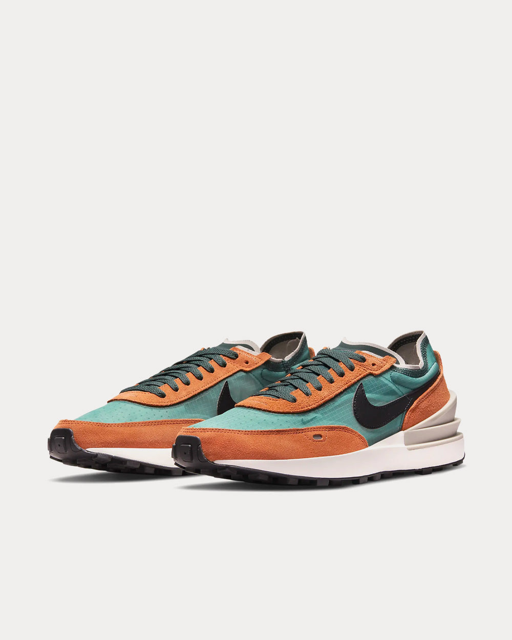 Nike Waffle One SE Pro Green / Rust Oxide / Rush Orange / Black Low Top Sneakers - 3