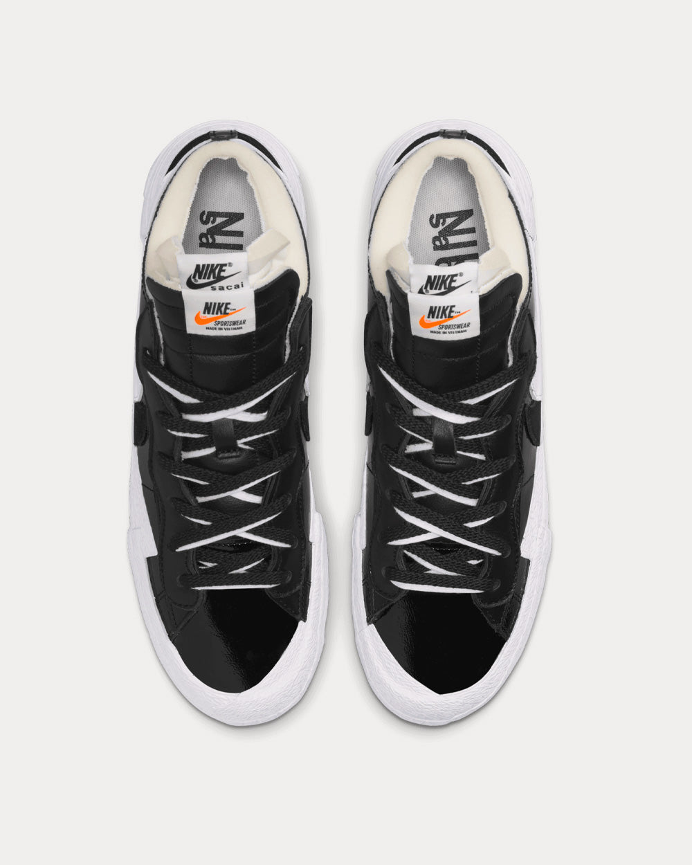 Nike x sacai Blazer Low Black / White Low Top Sneakers - 2