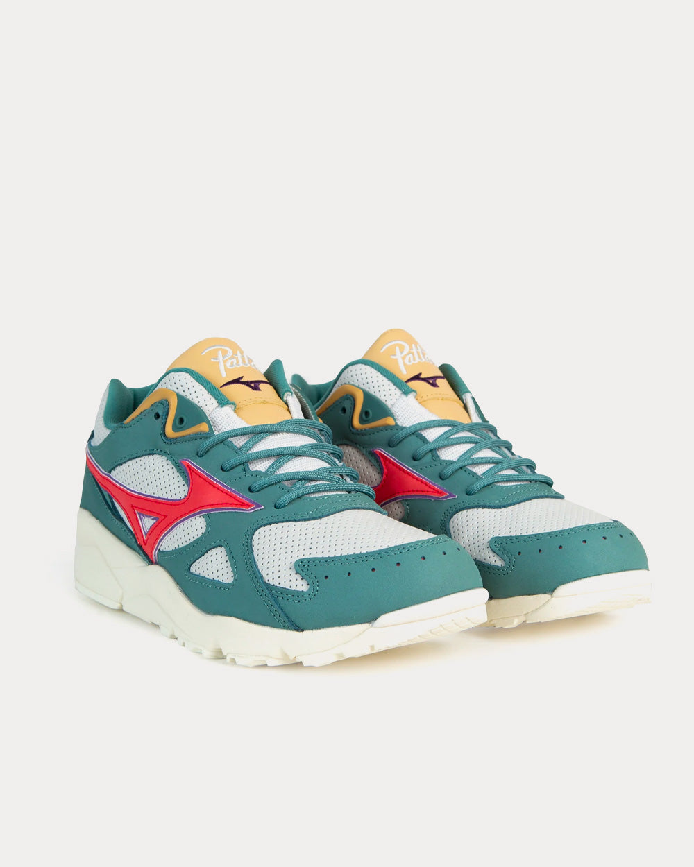 Mizuno x Patta Sky Medal Ivory / Red / Green Low Top Sneakers ...