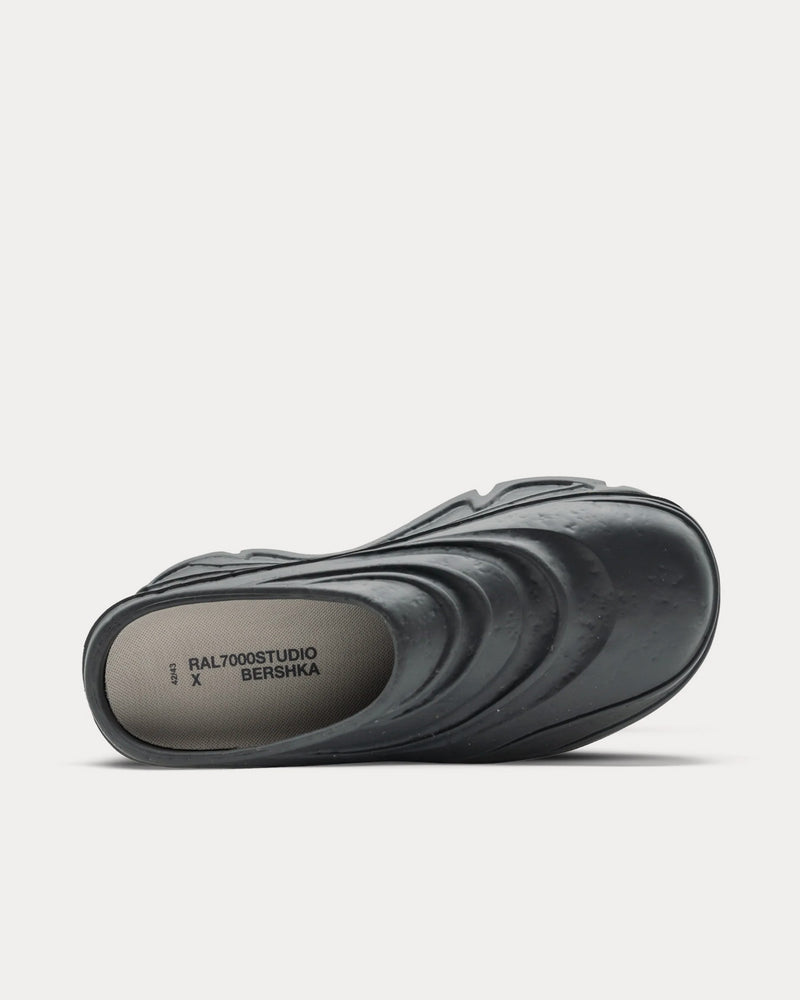 RAL7000STUDIO x Bershka Cement Clogs - 2