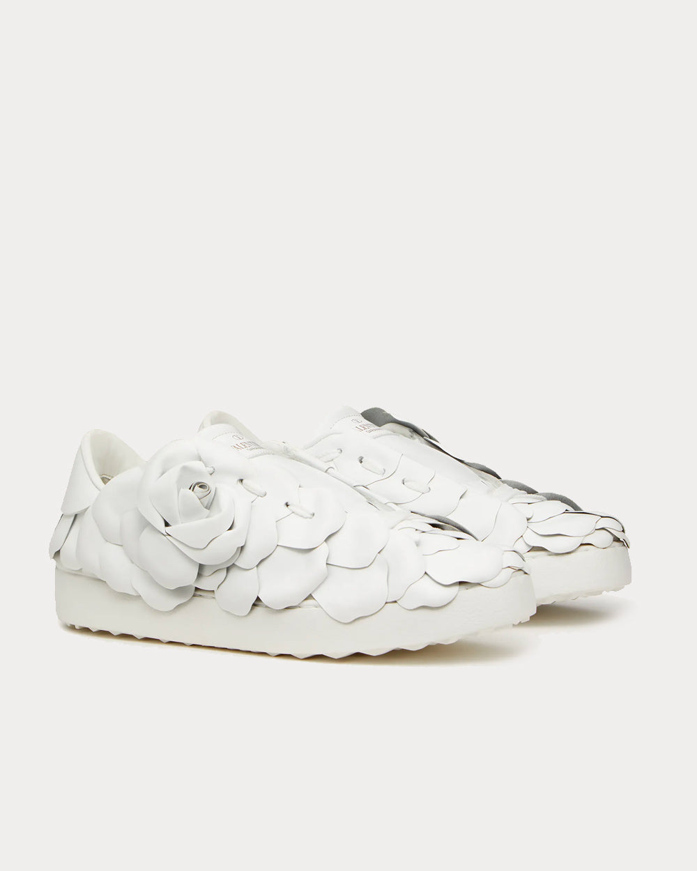 Valentino Garavani Atelier Petal Effect White Low Top Sneakers - 2